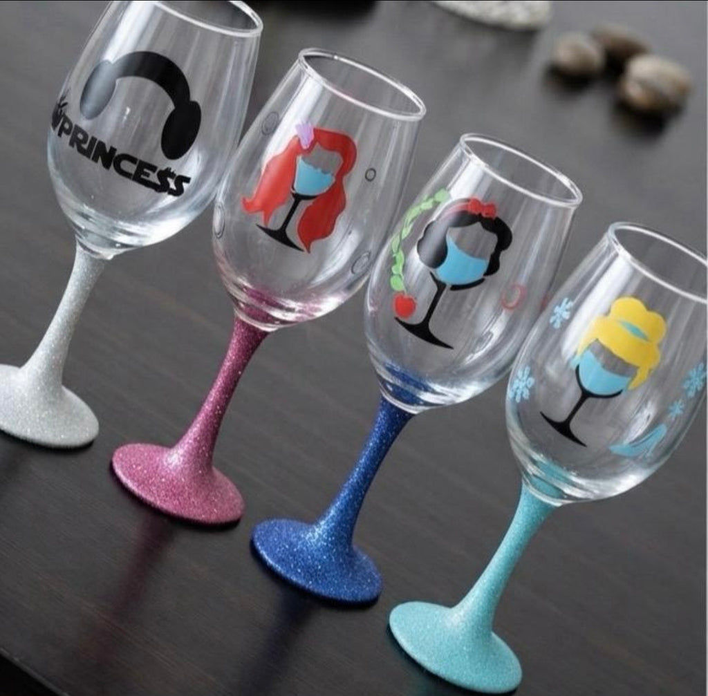 Stylish Customized Wine Glasses with Glitter Stems